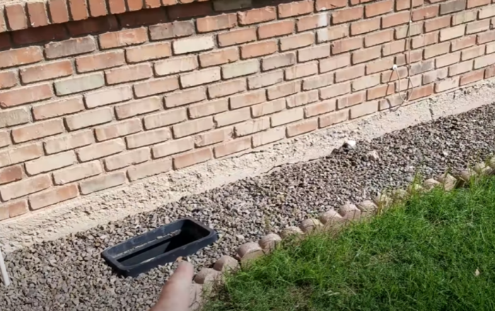 Center plate concrete bolts reinforcing a retaining wall – Call AZ Anchor Bolts LLC at 623-305-3319 to order online.